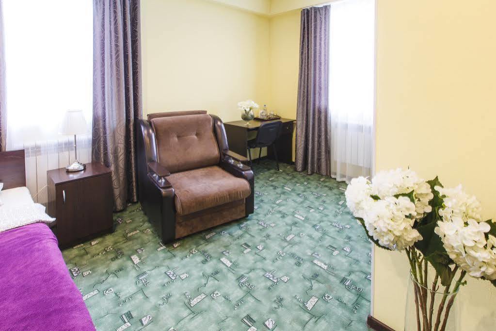 Asti Rooms Hotel Tomsk Luaran gambar